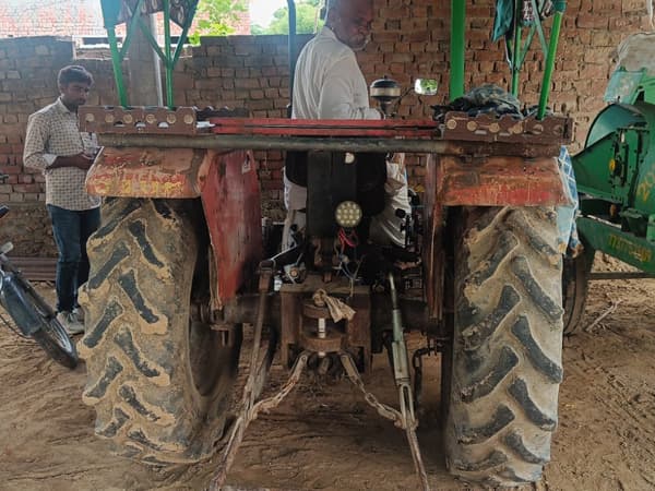 Tafe (Massey) Massey Ferguson 245 DI