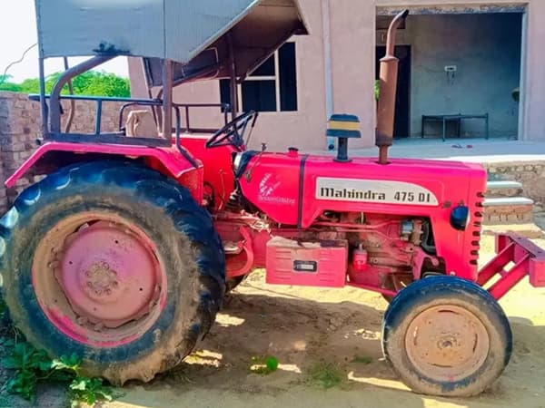 Mahindra Mahindra 475 DI