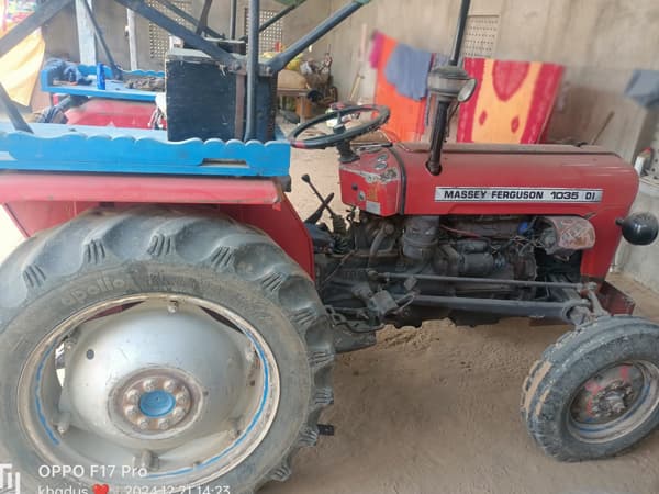 Tafe (Massey) Massey Ferguson 1035 DI