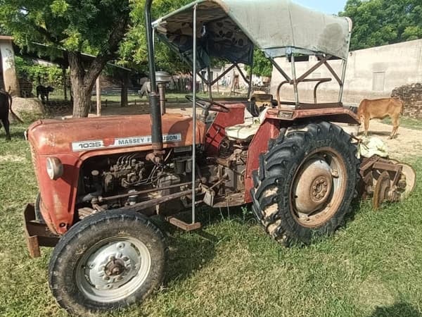 Tafe (Massey) Massey Ferguson 1035 DI