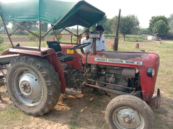 Tafe (Massey) Massey Ferguson 1035 DI