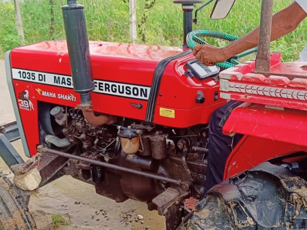 Tafe (Massey) Massey Ferguson 1035 DI MAHA SHAKTI