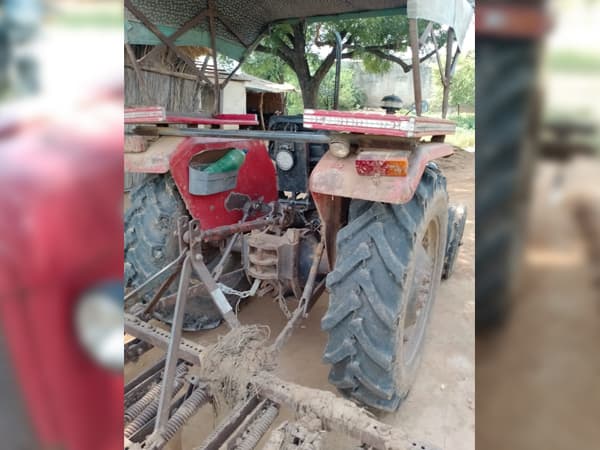 Tafe (Massey) Massey Ferguson 1035 DI