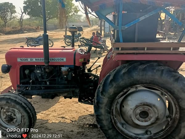 Tafe (Massey) Massey Ferguson 1035 DI