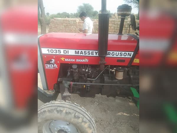 Tafe (Massey) Massey Ferguson 1035 DI