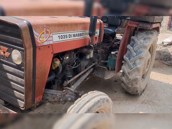 Tafe (Massey) Massey Ferguson 1035 DI