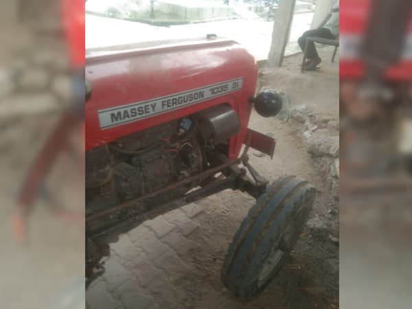 Tafe (Massey) Massey Ferguson 1035 DI