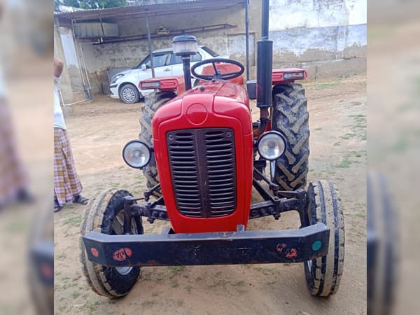 Tafe (Massey) Massey Ferguson 1035 DI